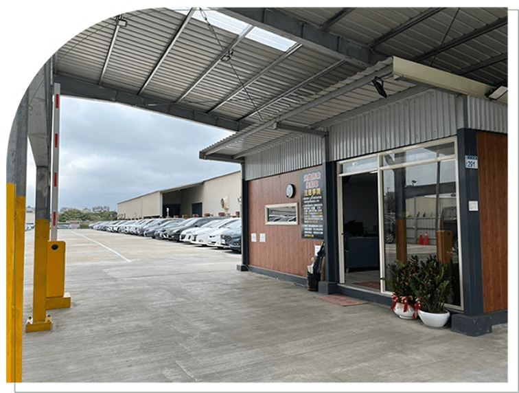 24小時免費接駁車服務